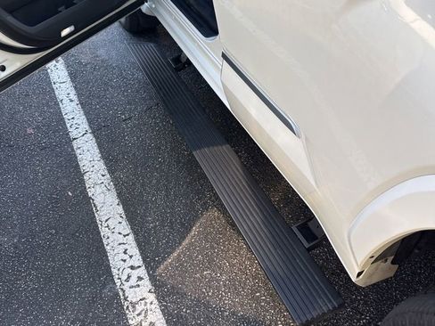 Used 2024 Toyota Sequoia Capstone image 10