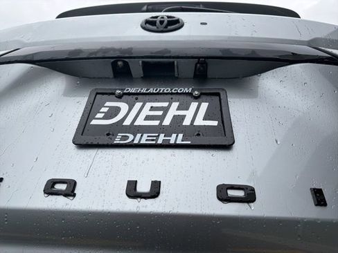 New 2026 Toyota Sequoia Platinum AWD/4WD image 22