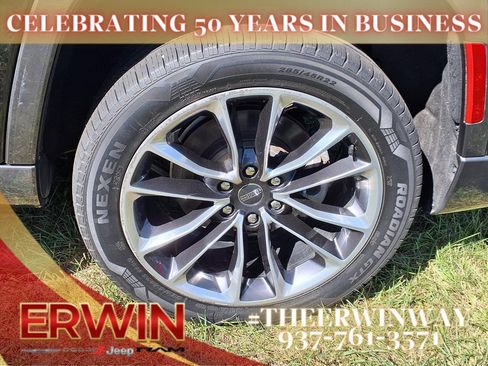 Used 2022 Jeep Wagoneer Series II w/ Premium Group I image 13