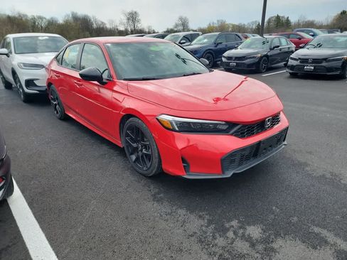Used 2025 Honda Civic Sport image 5