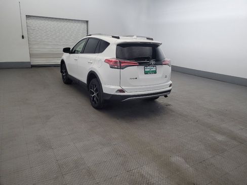Used 2018 Toyota RAV4 SE w/ Power Extra Value Package AWD/4WD image 5