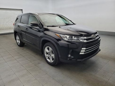 Used 2019 Toyota Highlander Limited image 13