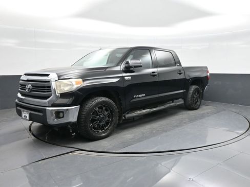 Used 2015 Toyota Tundra SR5 w/ SR5 Upgrade Package RWD image 19