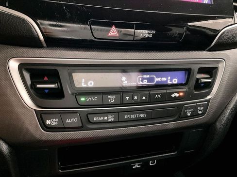 Used 2023 Honda Ridgeline Sport image 24