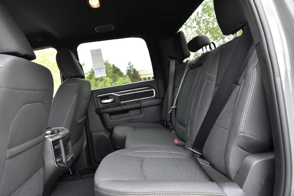 New 2026 RAM 3500 Big Horn AWD/4WD image 27