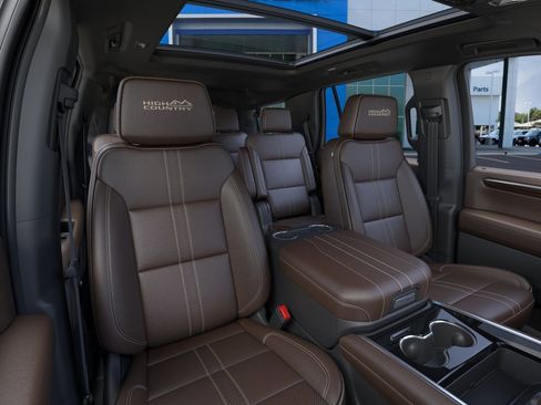 New 2026 Chevrolet Tahoe High Country w/ LPO, Get Active Package RWD image 32