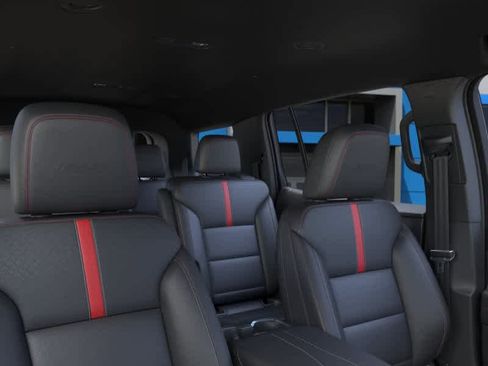 New 2026 Chevrolet Traverse RS w/ LPO, Floor Liner Package image 40
