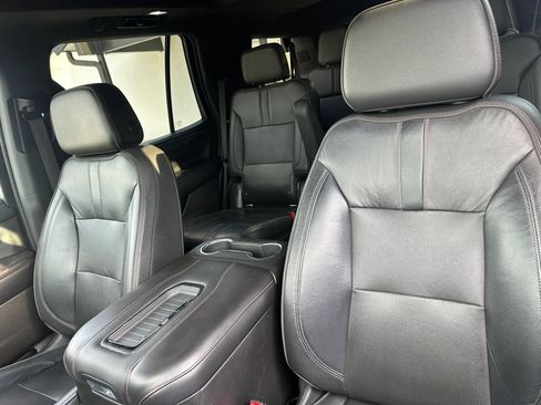 Used 2021 Chevrolet Tahoe RST w/ Luxury Package RWD image 25