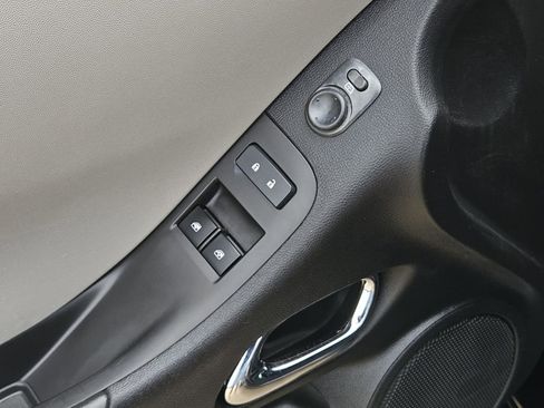 Used 2012 Chevrolet Camaro LS RWD image 21