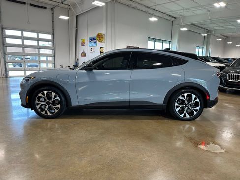 Used 2024 Ford Mustang Mach-E Select w/ Comfort Package Lite RWD image 5