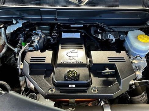 Used 2022 RAM 3500 Big Horn w/ Level B Equipment Group image 34