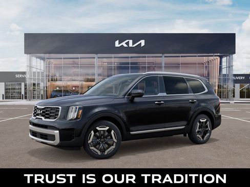 New 2025 Kia Telluride S image 3