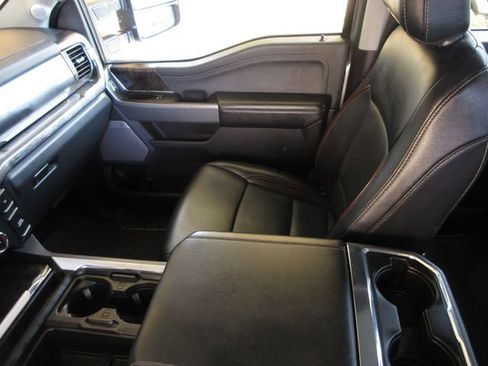 Used 2024 Ford F250 Lariat w/ Lariat Ultimate Package AWD/4WD image 26