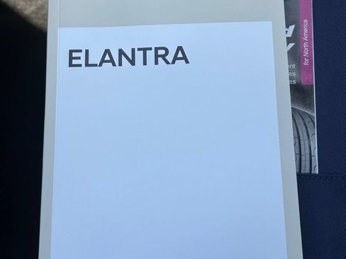 Certified 2026 Hyundai Elantra SE FWD image 22