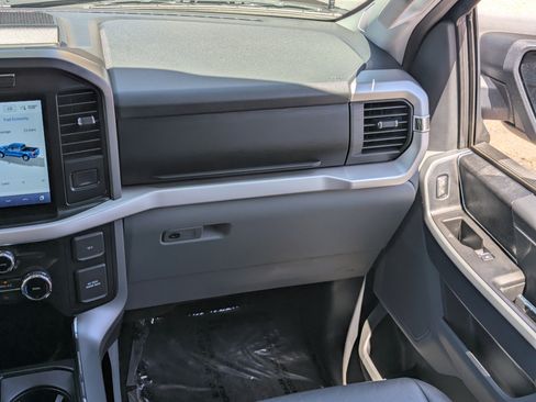 Used 2022 Ford F150 XLT w/ Equipment Group 302A High RWD image 16