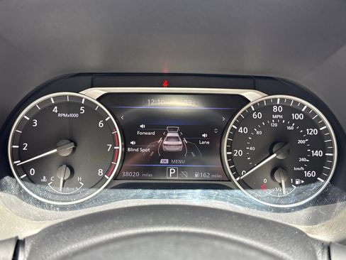 Used 2024 Nissan Sentra SV w/ SV Premium Package FWD image 20