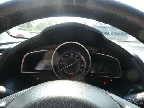 Used 2016 MAZDA MAZDA3 i Sport w/ Preferred Equipment Package FWD image 18
