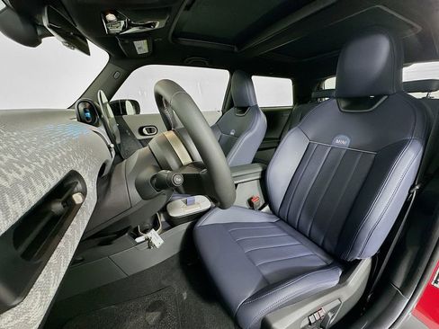 Certified 2025 MINI Cooper S image 16