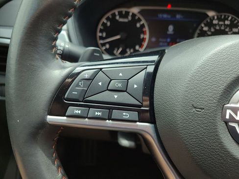 Certified 2023 Nissan Altima 2.5 SR AWD/4WD image 28