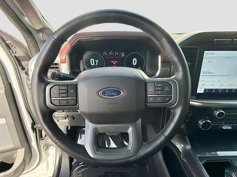 Used 2022 Ford F150 Lariat AWD/4WD image 11