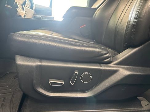 Used 2021 Ford Expedition Max Limited RWD image 28