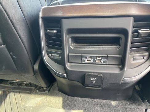 Used 2022 RAM 1500 Laramie image 14