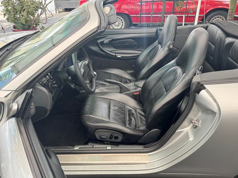 Used 1999 Porsche 911 Cabriolet image 14