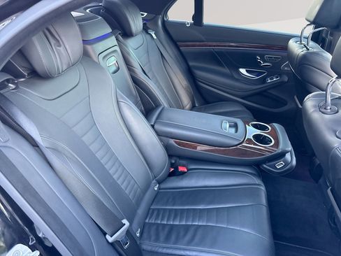 Used 2015 Mercedes-Benz S 550 4MATIC Sedan image 27