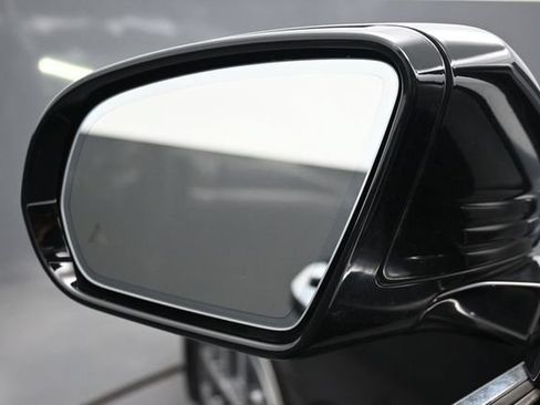 Used 2021 Mercedes-Benz E 350 Sedan image 5