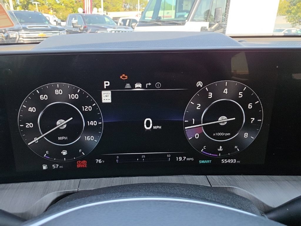 Used 2024 Kia Telluride SX Prestige w/ Towing Package AWD/4WD image 18