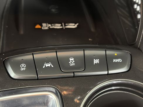 Certified 2025 Chevrolet TrailBlazer RS w/ Convenience Package image 27