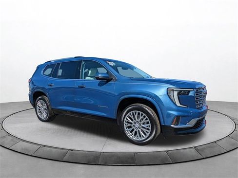 Used 2024 GMC Acadia Denali w/ Super Cruise Package image 2