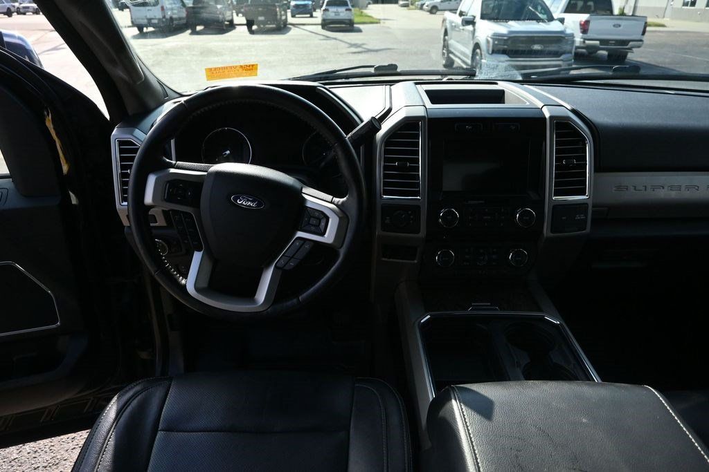 Used 2017 Ford F350 Lariat AWD/4WD image 35