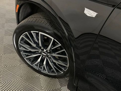 Used 2025 Cadillac XT4 Sport image 36