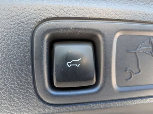 Used 2024 Ford Expedition Limited RWD image 38