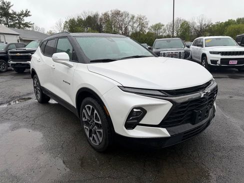 Used 2023 Chevrolet Blazer RS w/ Driver Confidence II Package AWD/4WD image 1