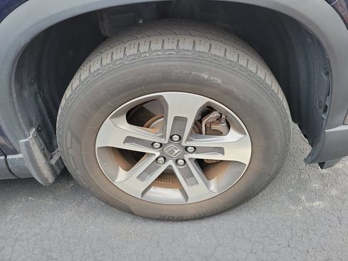 Used 2024 Honda Pilot EX-L image 10