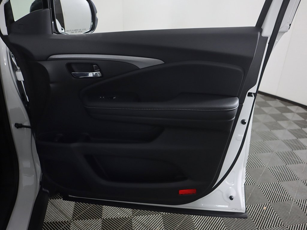 New 2026 Honda Ridgeline RTL image 14