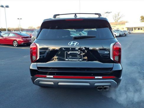 Used 2024 Hyundai Palisade SEL w/ Premium Package AWD/4WD image 4