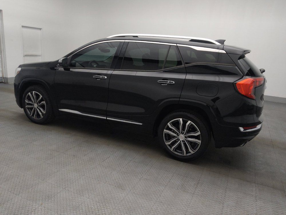 Used 2019 GMC Terrain Denali w/ Advanced Safety Package FWD image 3