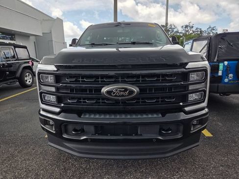 Used 2024 Ford F250 Lariat w/ Lariat Ultimate Package AWD/4WD image 2