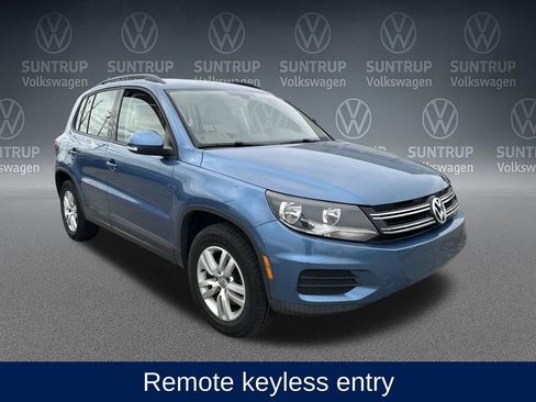 Used 2017 Volkswagen Tiguan S image 6
