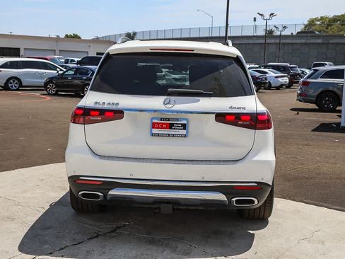 Used 2024 Mercedes-Benz GLS 450 4MATIC image 5
