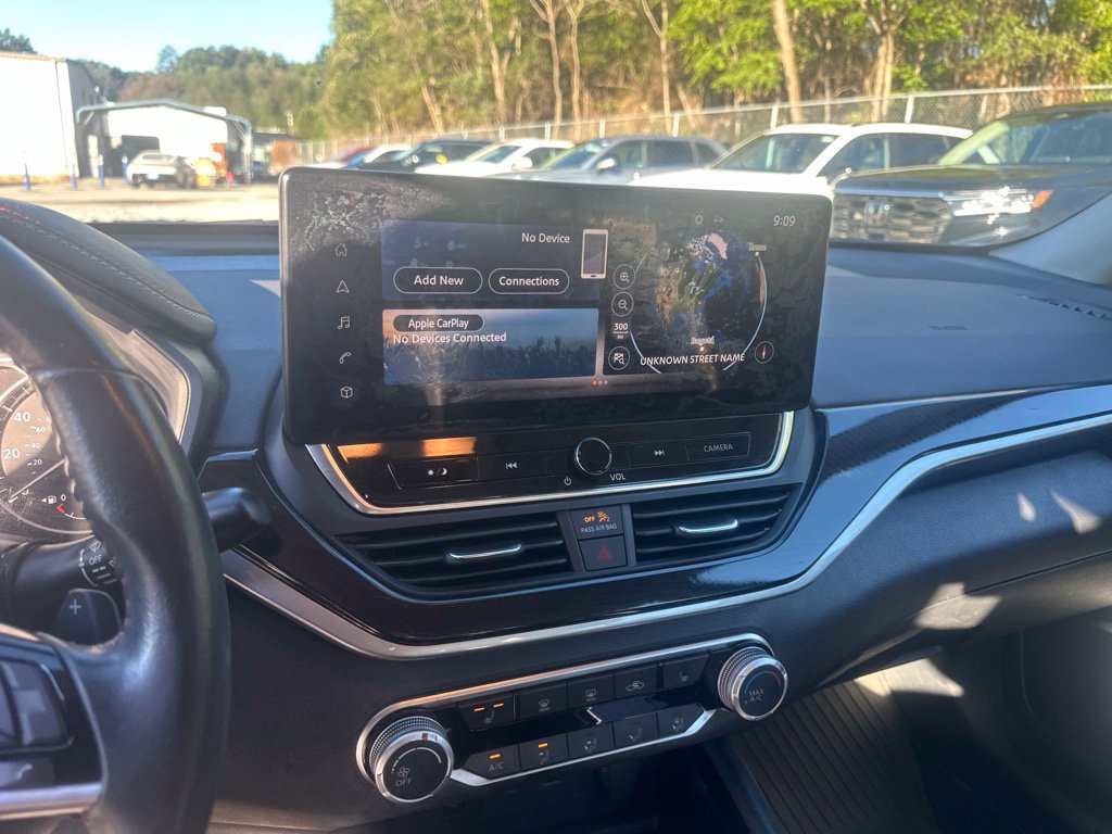 Used 2023 Nissan Altima 2.5 SR w/ SR Premium Package FWD image 15