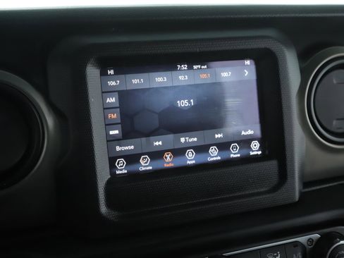 Used 2021 Jeep Wrangler Unlimited Sport AWD/4WD image 11
