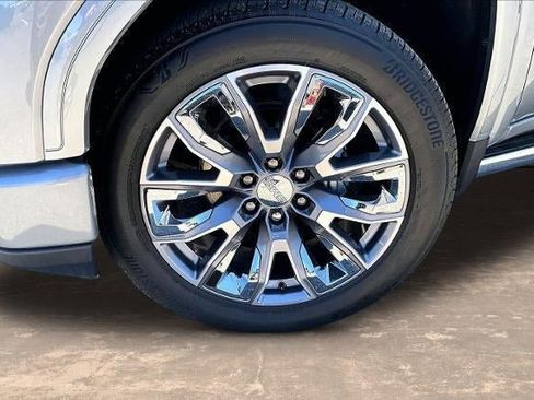 Used 2024 GMC Sierra 1500 Denali w/ Denali Reserve Package AWD/4WD image 35