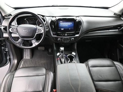 Used 2021 Chevrolet Traverse RS image 24