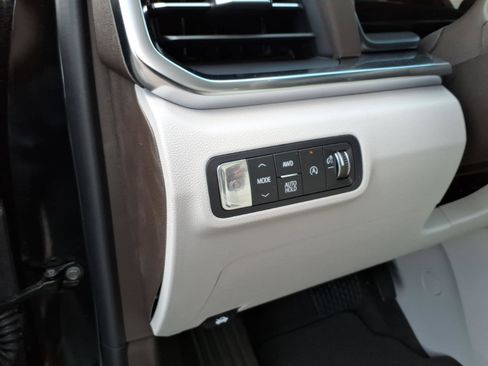 New 2026 GMC Terrain Denali image 9