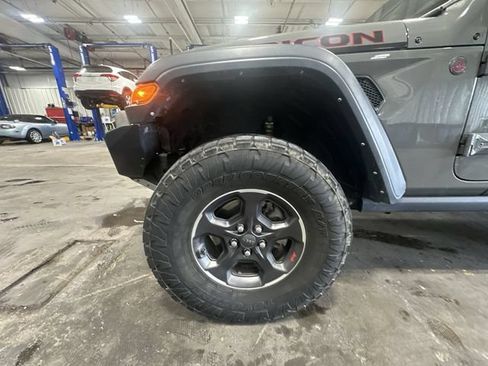 Used 2022 Jeep Gladiator Rubicon w/ Cold Weather Group AWD/4WD image 23