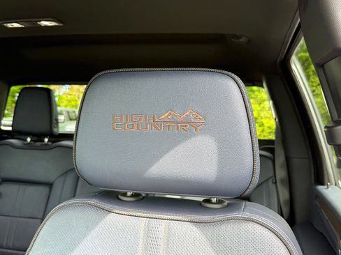 Certified 2024 Chevrolet Silverado 2500 High Country w/ Technology Package AWD/4WD image 19